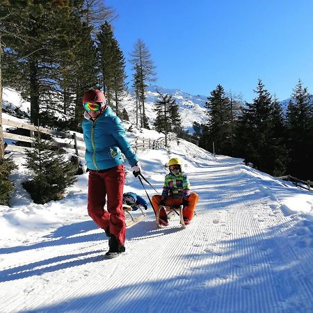 Bergperle Apartments & Mountain Sport Fließ Buitenkant foto